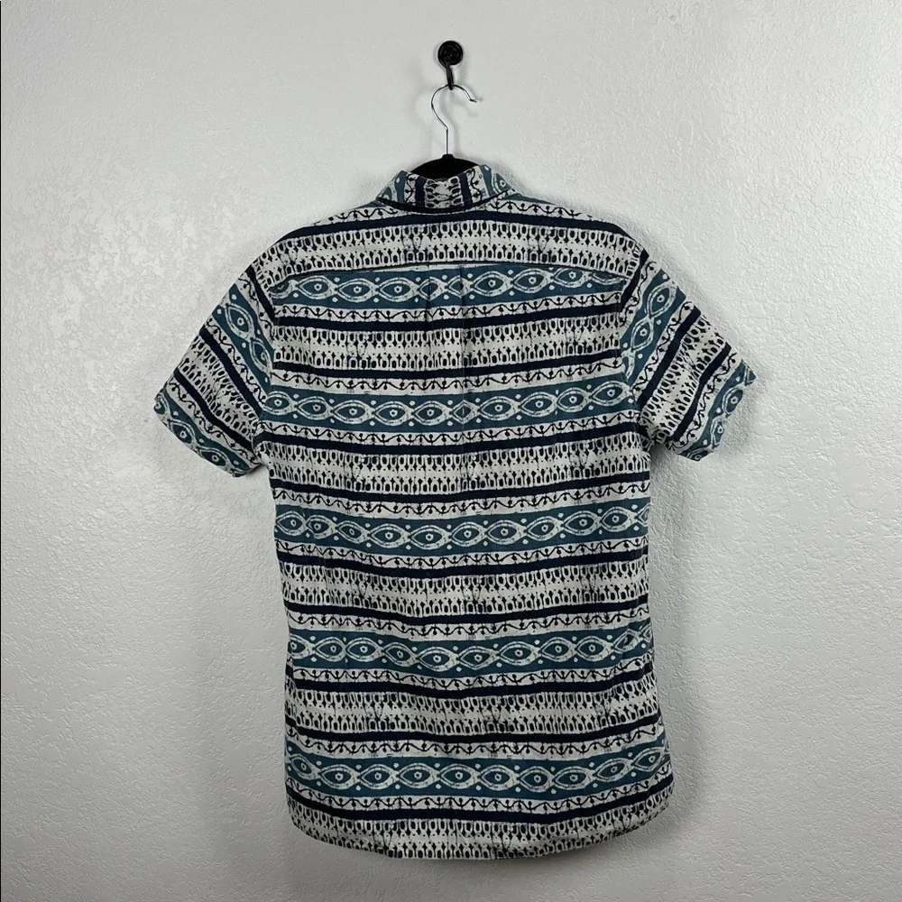 J Crew Shirt Sz M Multicolor Short Sleeve Button Down Aztec Print‎ Cotton TC0776